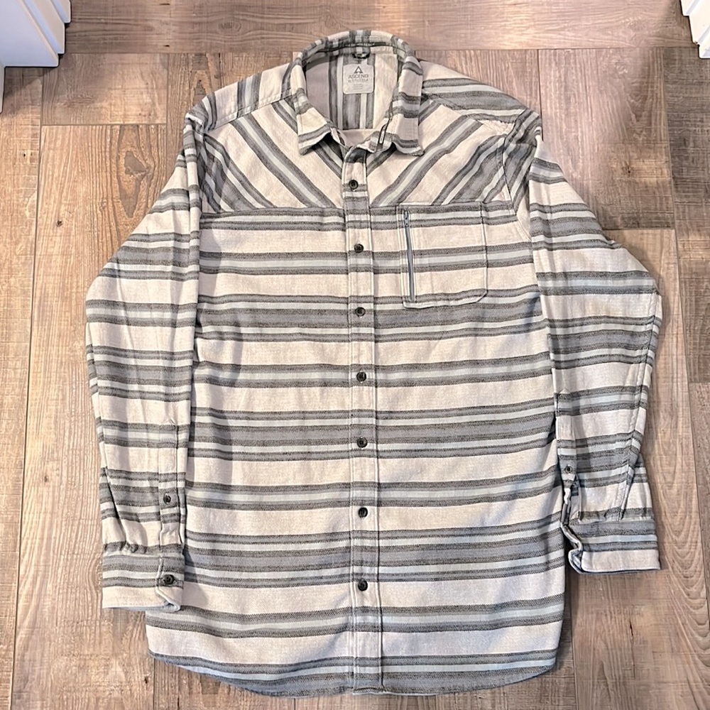 Ascend button up shirt. XLT. Tan/grey/light blue stripes. Perfect condition!